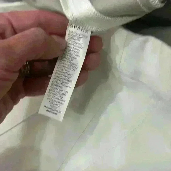 NWT Spanx On The Go Kick Flare Classic White Pant Item# 2U - Picture 12 of 16